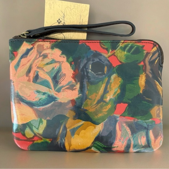 Patricia Nash Cassini Wristlet Winter Bloom NWT - Picture 4 of 13